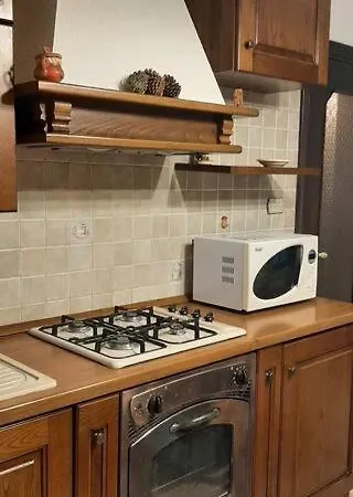 Casa Basile Il Rifugio Ferienhaus *